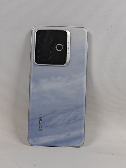 Realme GT 7 Pro/GT 7 pro Racing 12/256, Snapdragon 8Elite