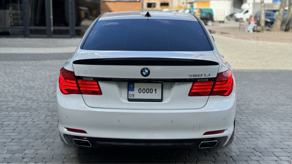 Bmw      f02 750li