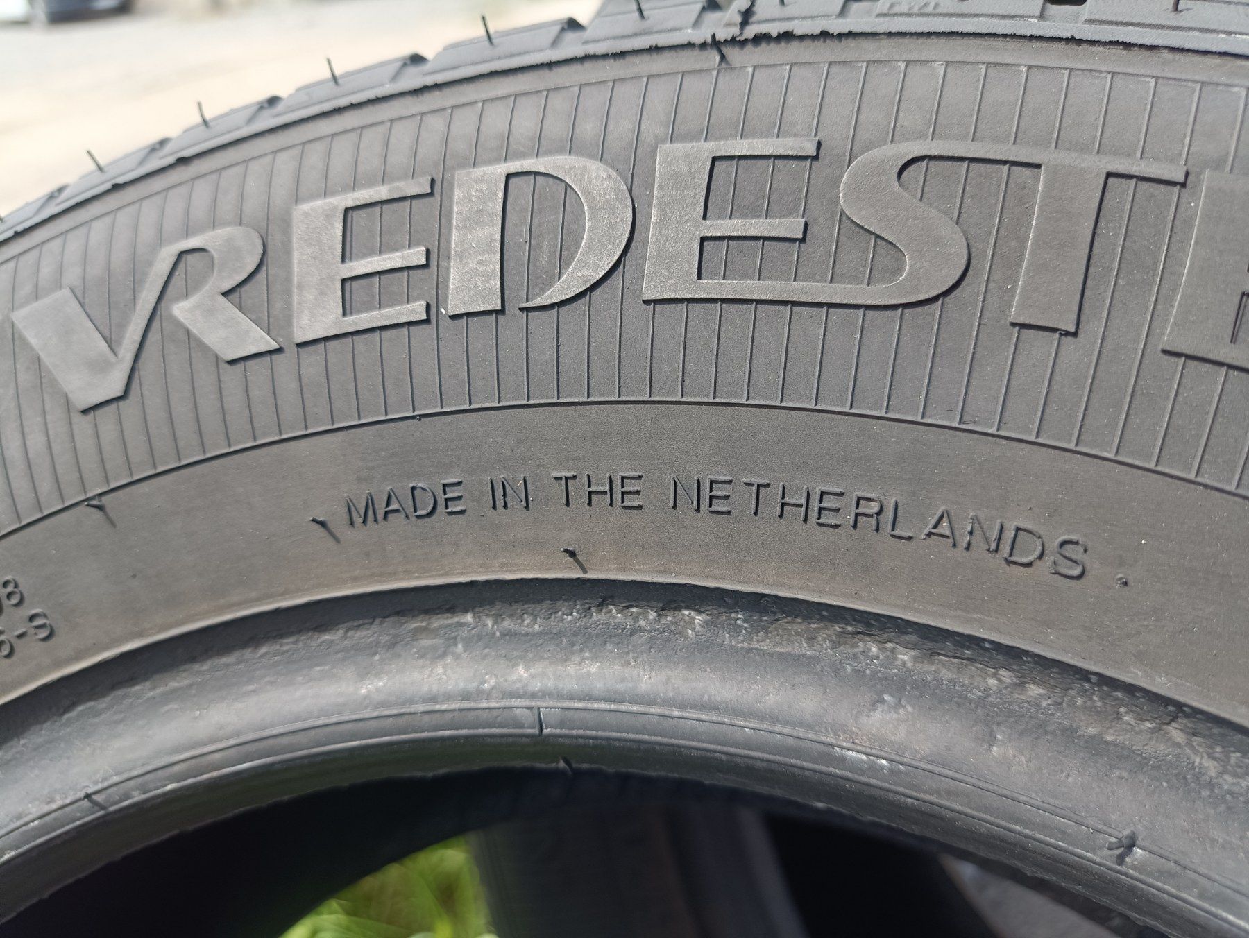 Всесезонні шини Vredestein 175/70 R14 резина Р14