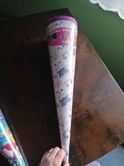 Tyta za darmo dla dziewczynki