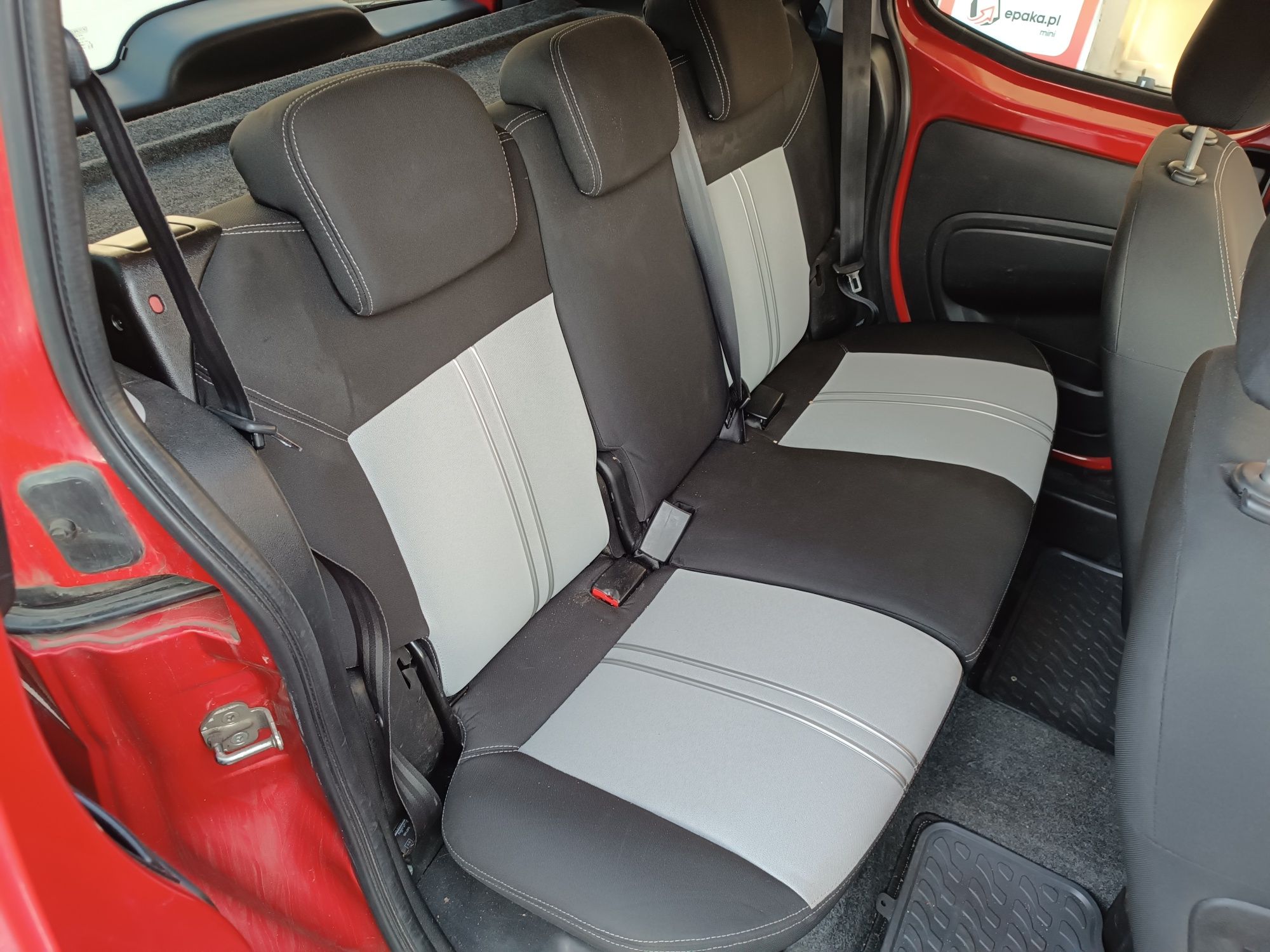 Fiat Qubo Fiorino - Fotele przód Kanapa tył kpl. ładne EUR