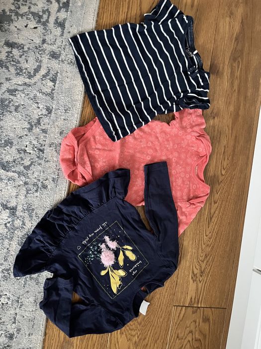 Zestaw bluzek i body dla dziewczynki w rozmiarze 86-92