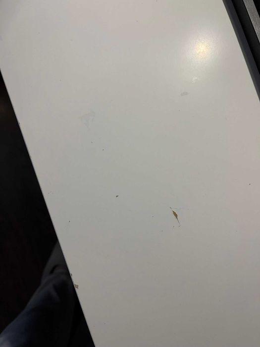 Solidne biurko IKEA MALM – idealne do pracy i nauki