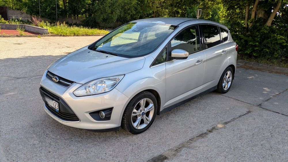 Ford C-Max niski przebieg po dużym serwisie