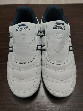 Взуття чоловіче кросівки SIazenger 44р.