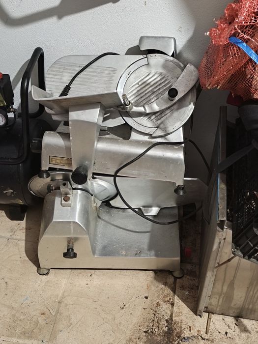 2 laminadoras de charcutaria