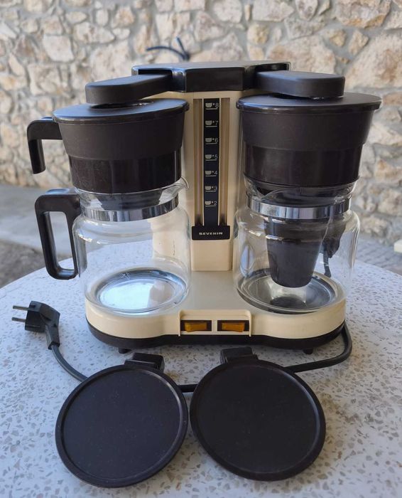 Máquina de Café e Chá Vintage