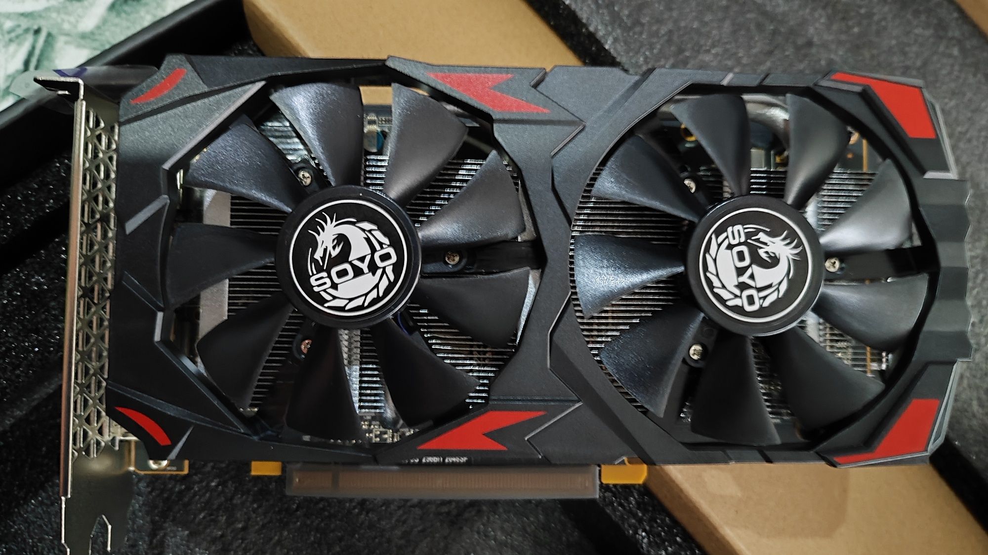 Placa Gráfica Radeon RX580 8G SOYO