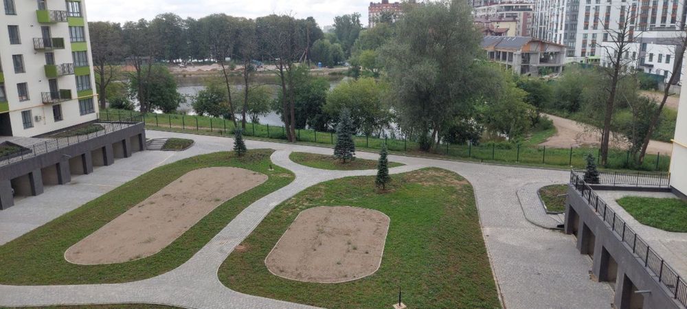 Трьохкімнатна на Міленіум