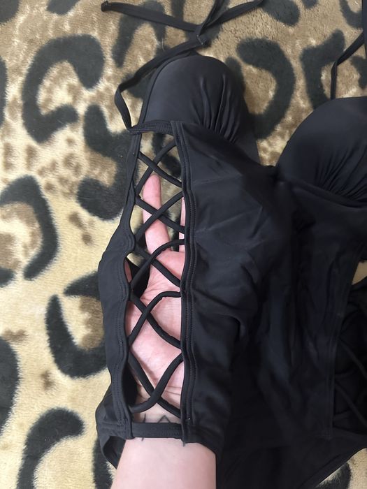 Продам женский купальник