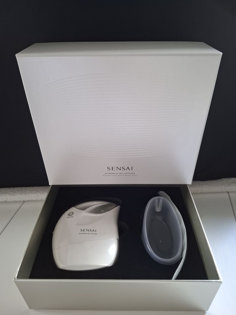Sensai Biomimesis Veil Diffuser