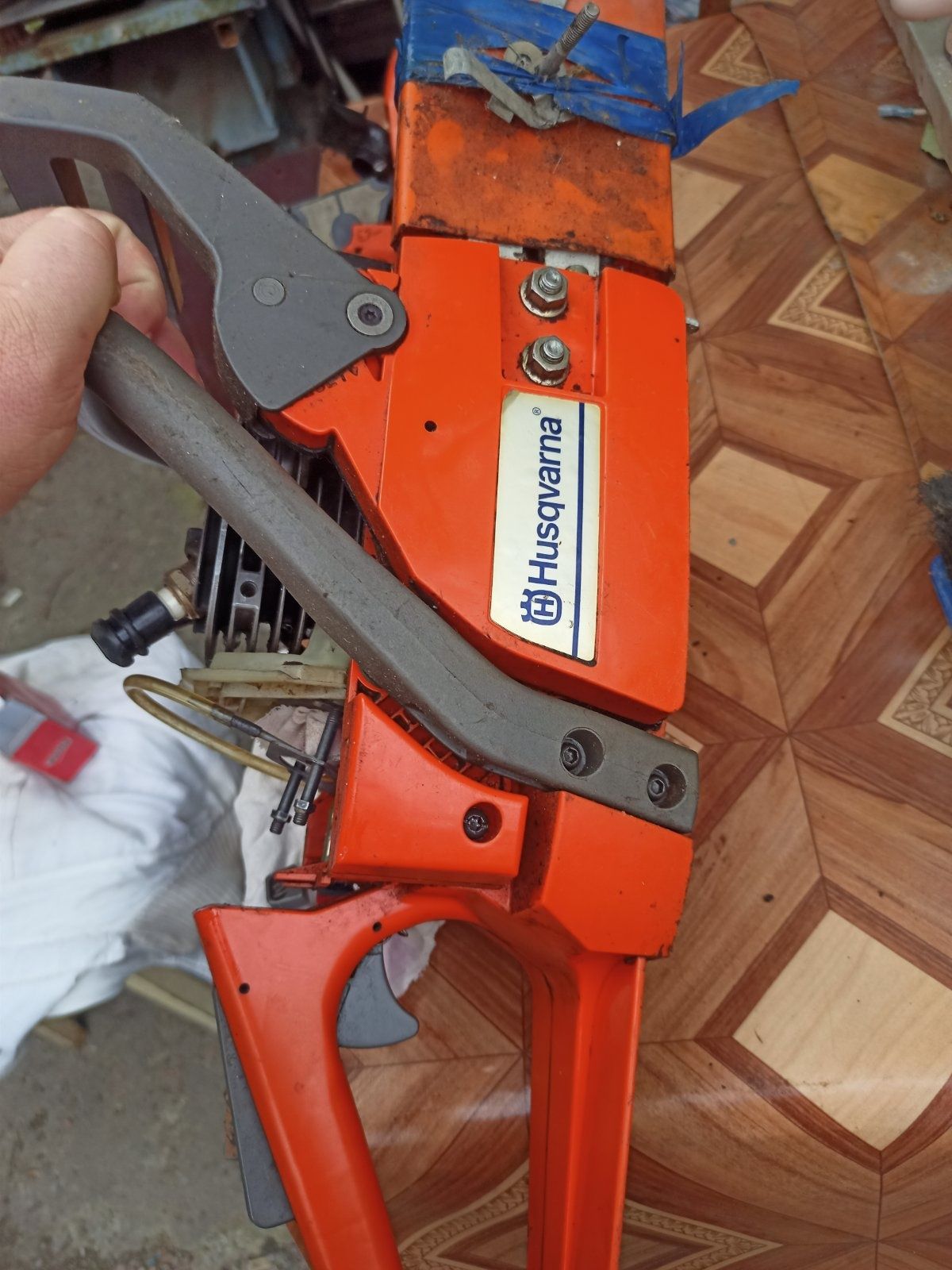 Бензопила Husgvarna