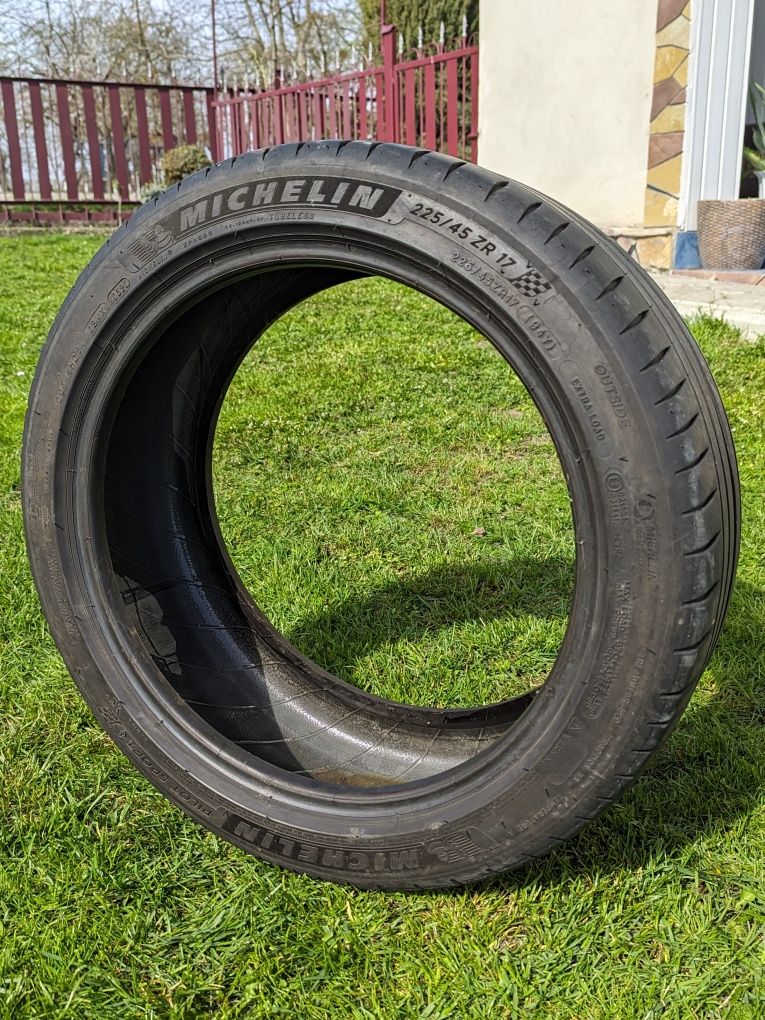 Шина Michelin Pilot Sport 225/45/R17