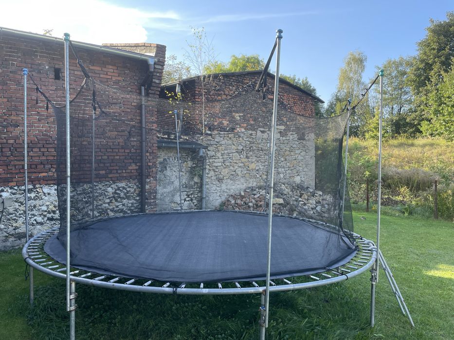 Trampolina o srednicy 4 metry