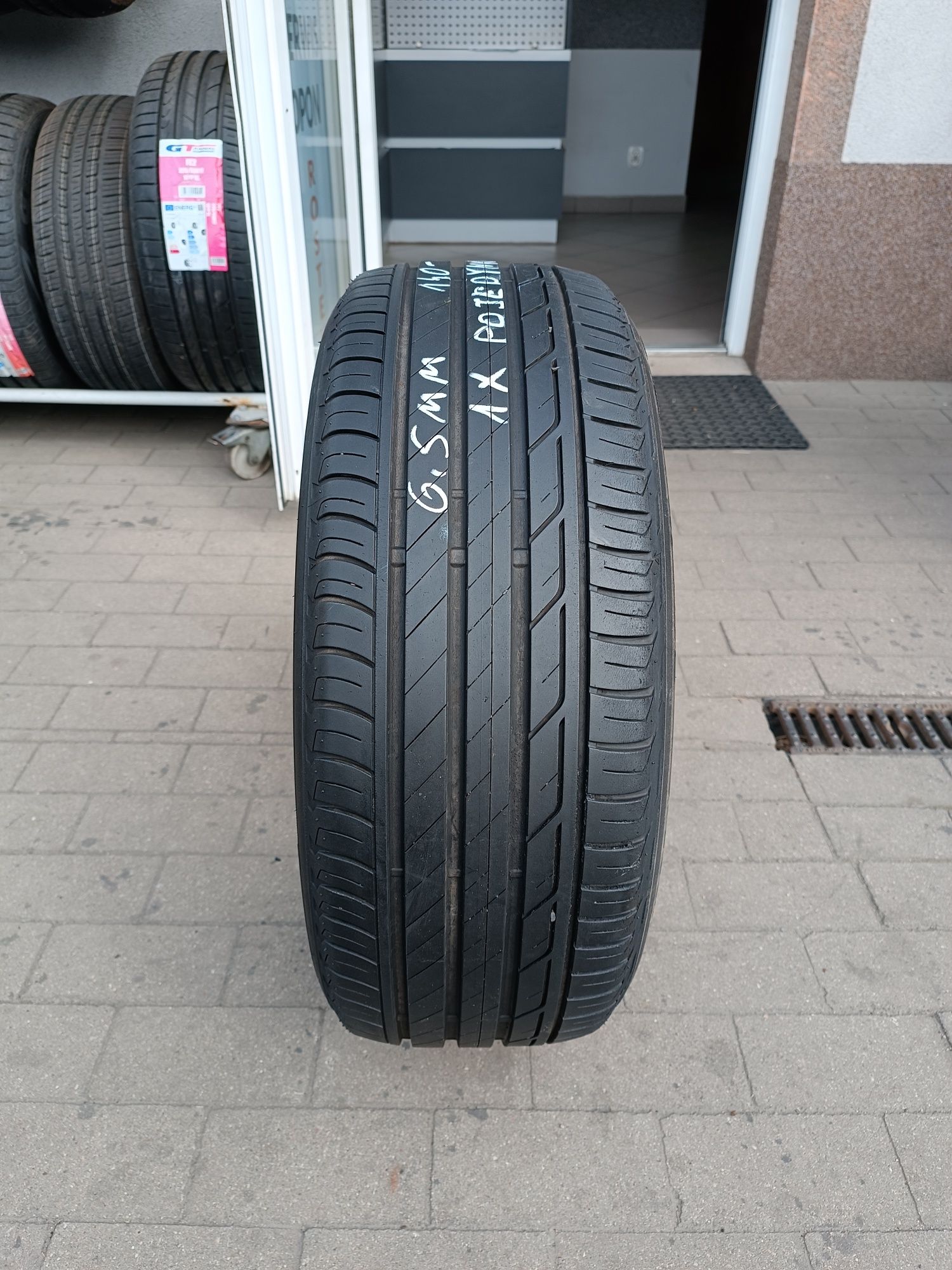 215/50R18 Bridgestone Turanza T001  92 W