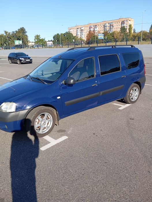 Продам  своє авто