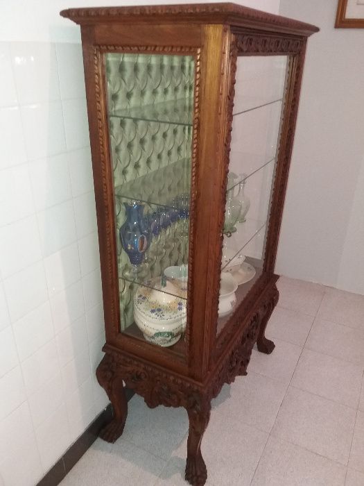Vitrine D. Jose I Talha Rica