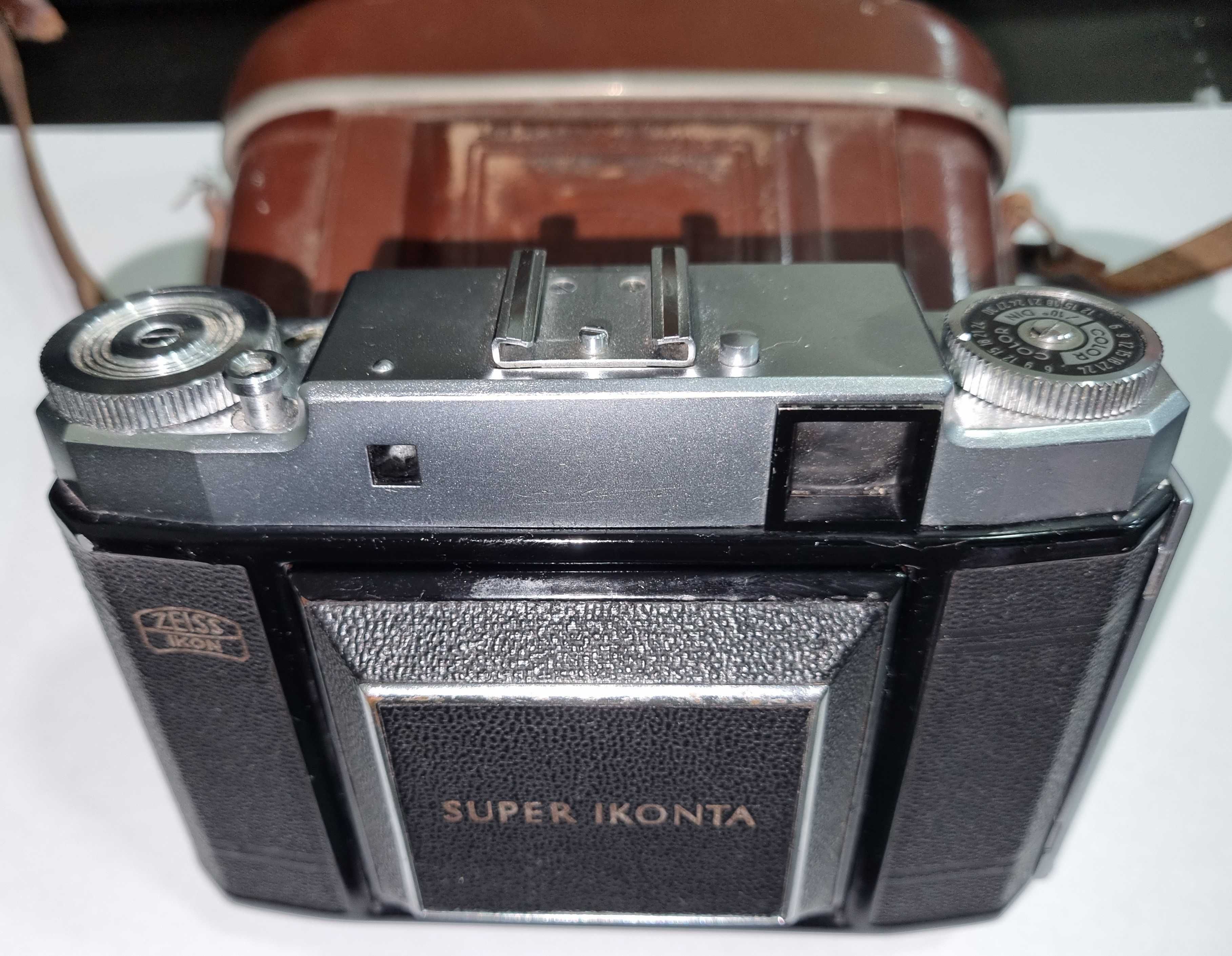 Maquina fotográfica ZEISS IKON SUPER IKONTA