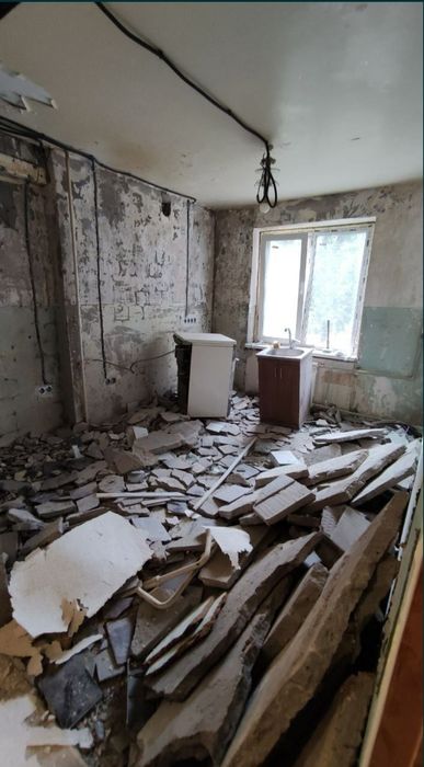 Демонтаж. Резка проёмов. Усиление фундамента.