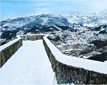 Casa da Avó Aidé-Loriga-diversão em grupo. Neve, paisagem, gastronomia