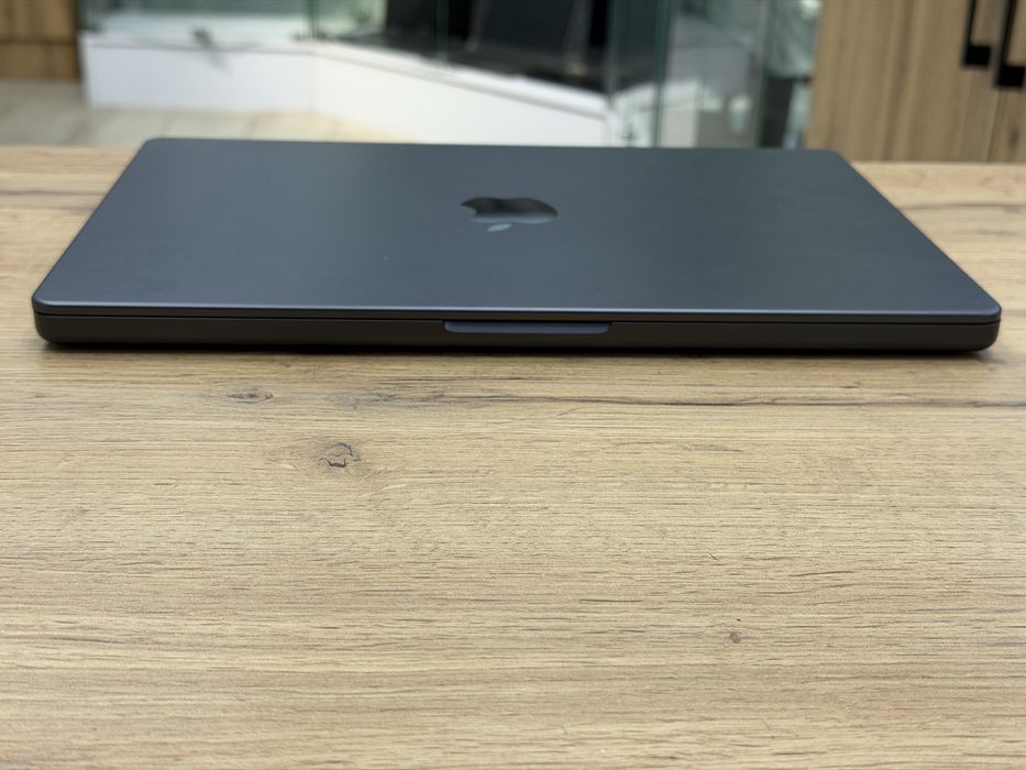 Apple macbook pro m3pro 18/1tb 14’ макбук про  м3про 14ʼ