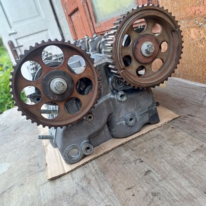 ГБЦ головка блока 1.8 Z18XE Opel astra g Vectra B C Zafira A B 9242094