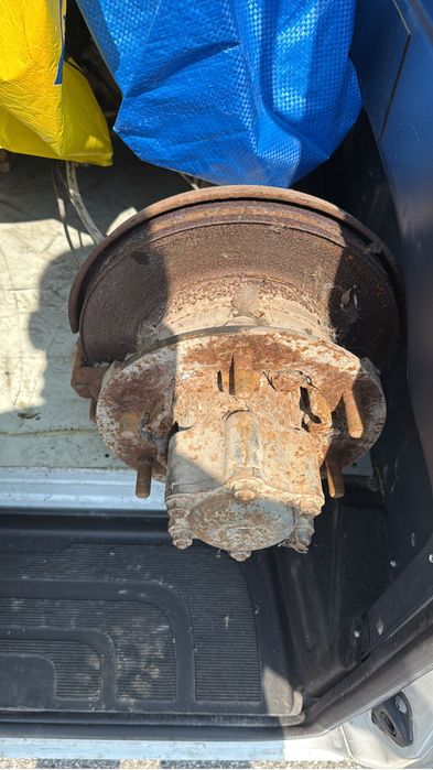 Mercedes Sprinter задній міст