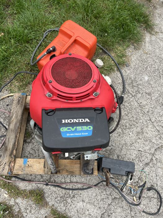 Kosiarka traktoreksilniki honda gcv v2 20 km  silnik