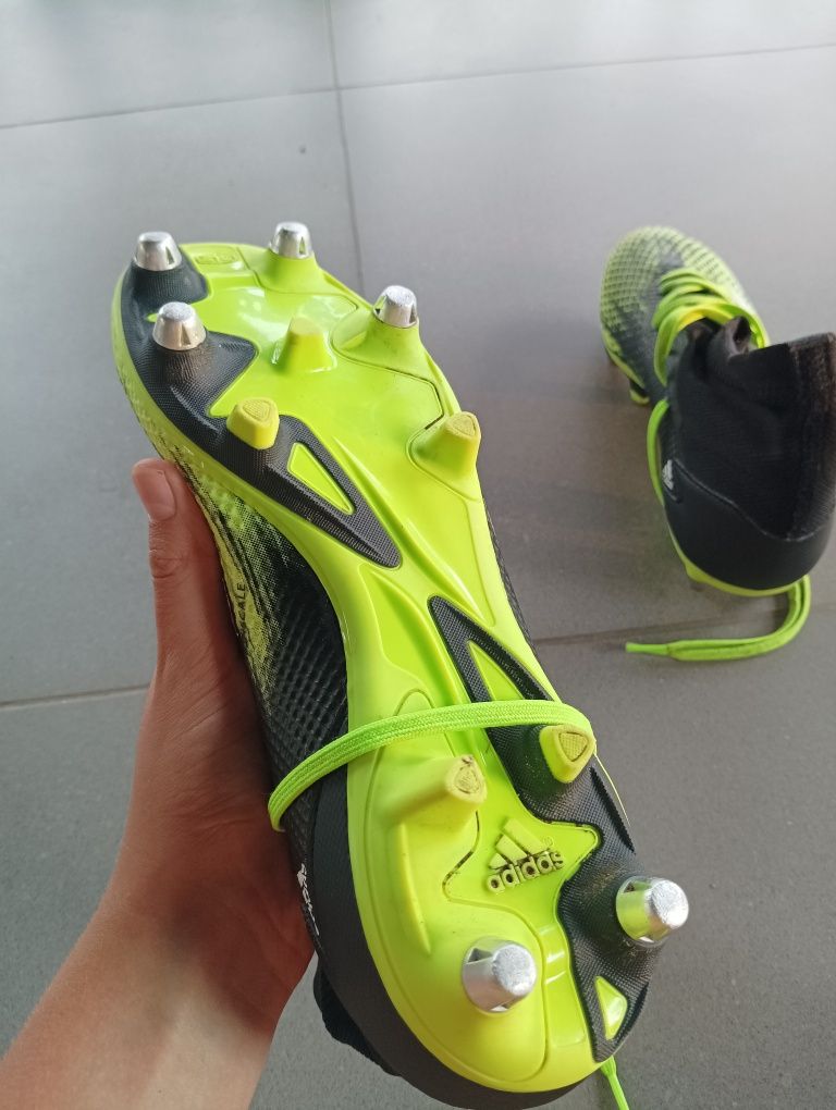Adidas Predator mutator 20.3