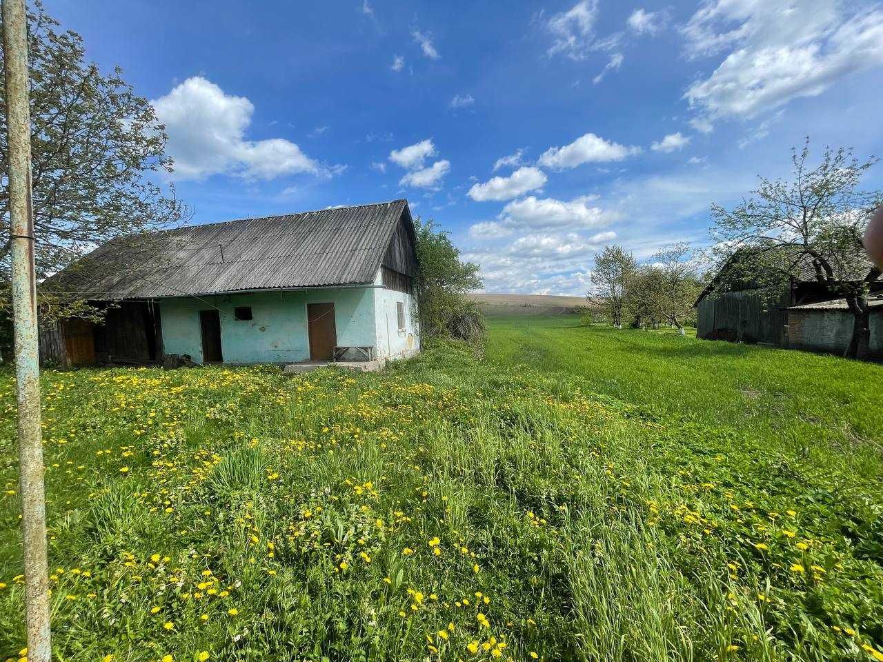 Продається будинок за 10 км від польського кордону на Львівщині