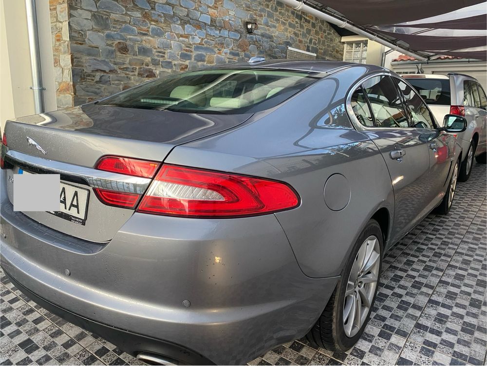 Jaguar XF 2.2 Premium Luxury