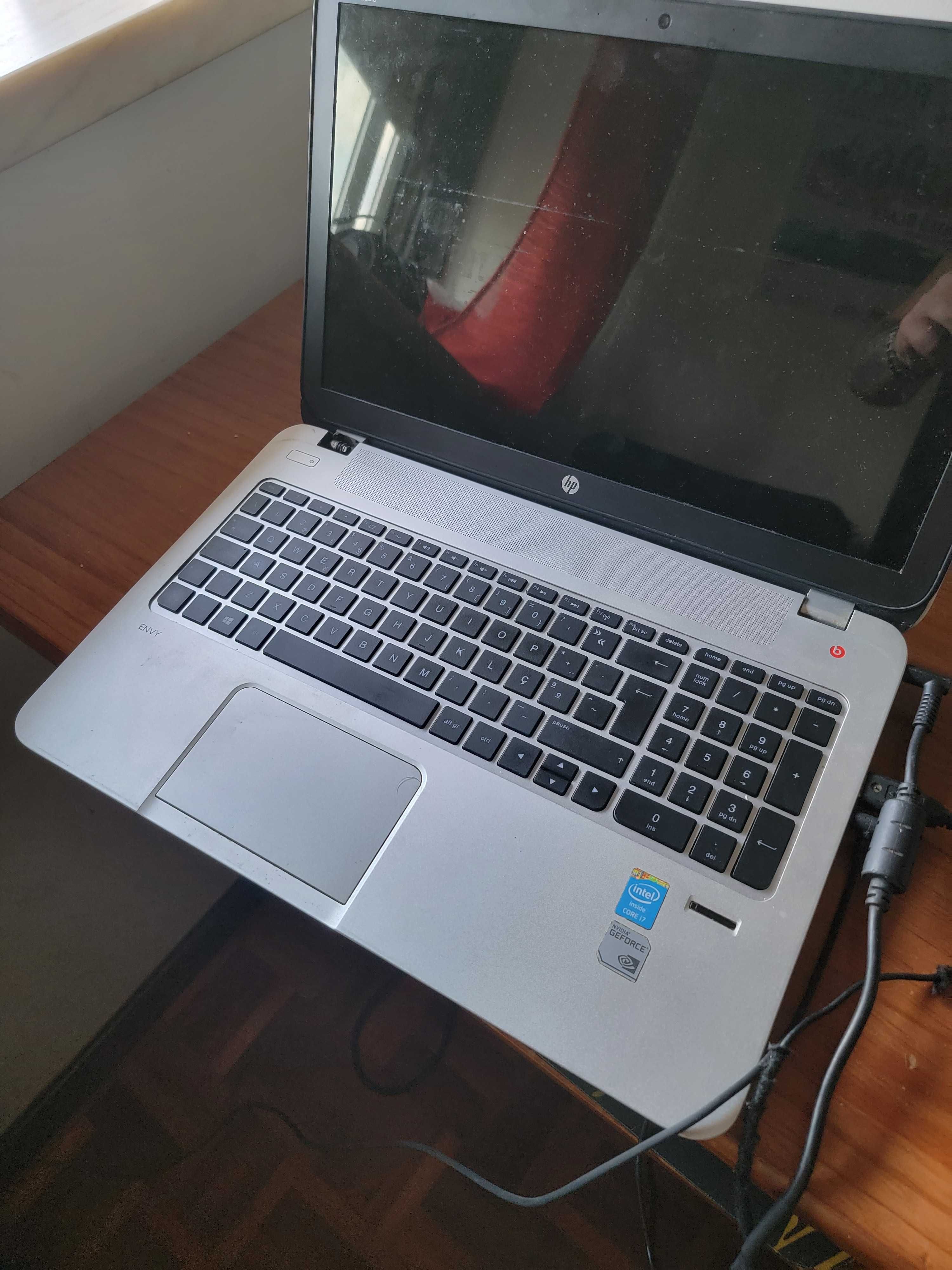 HP i7 8 gb ram gforce
