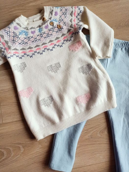 Komplet dziewczęcy sweter tunika leginsy ecru błękit 92