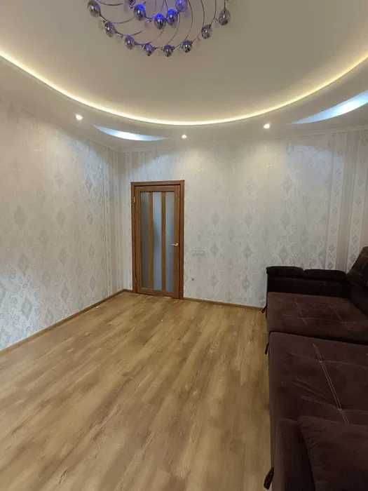 Продам 2 комнатную квартиру центр сертификат