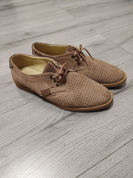 Продам чоловічі туфлі Elastic