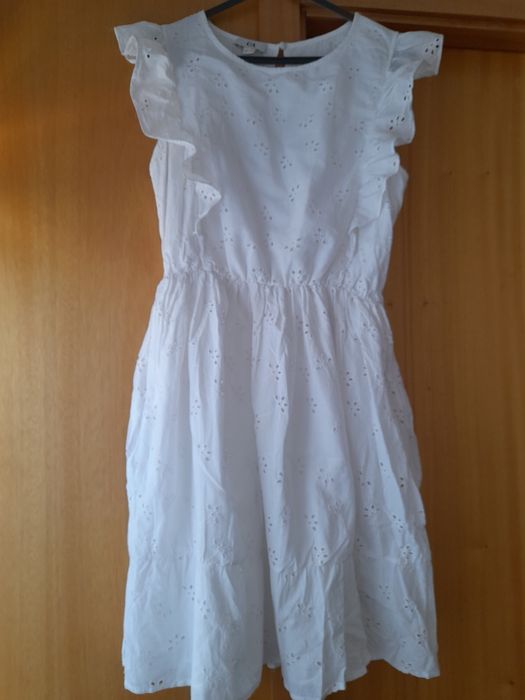Vestido branco bordado