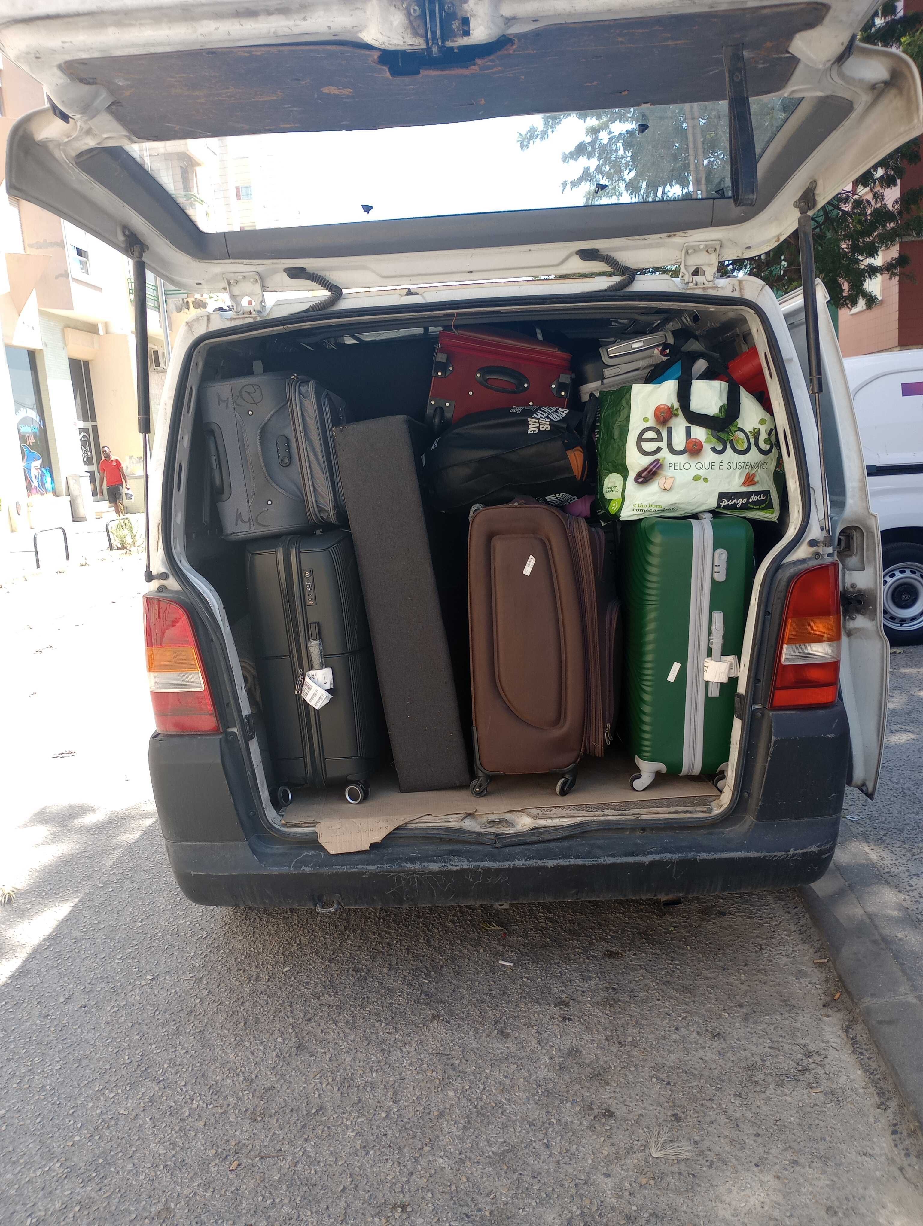 Carretos, fretes e mudanças em geral. Lisboa, Setúbal, Algarve, Sines