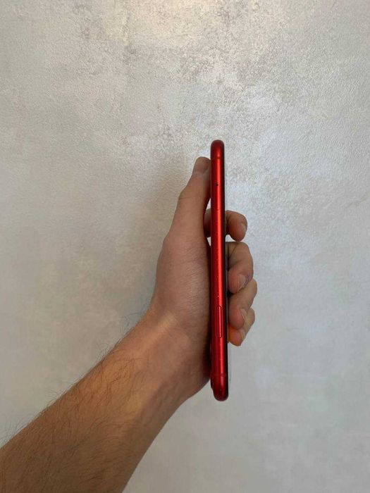 iPhone 11 | 64 GB | RED | 92%