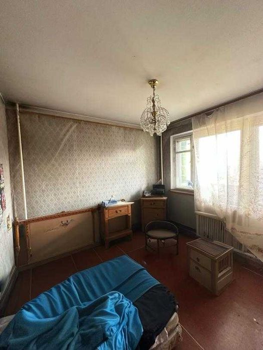 Продам 4-х комнатную центр Клочковская г. Харьков