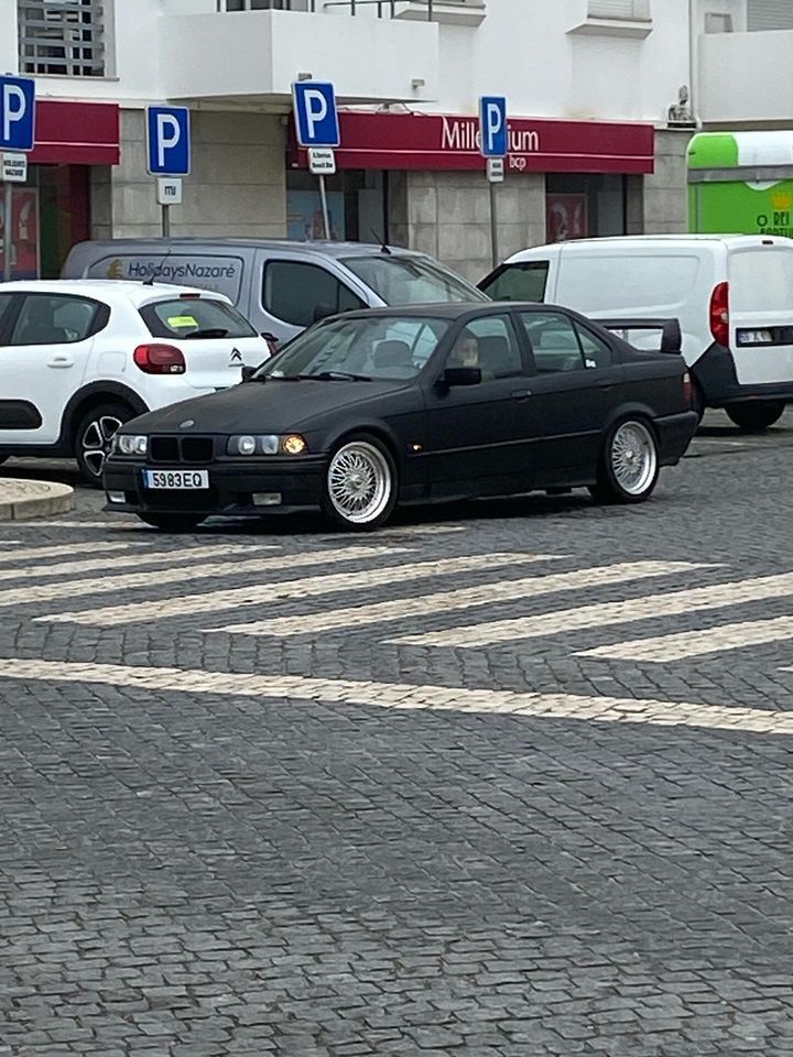 Bmw e36 318tds sedan