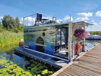 Hausboot,domek na wodzie, łódź