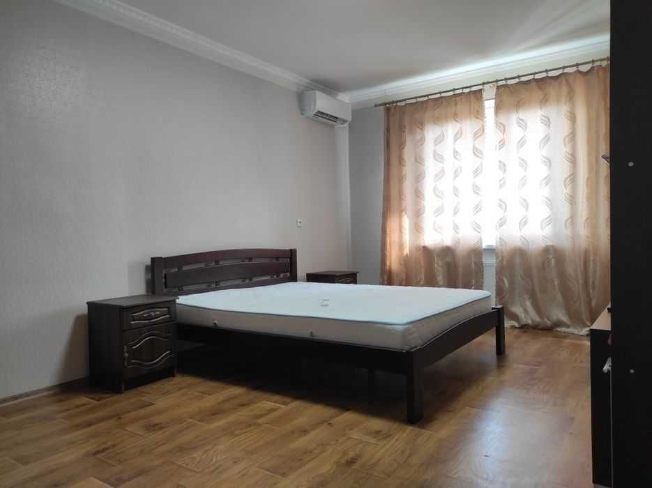 Оренда 1-к квартири на просп. Академіка Глушкова