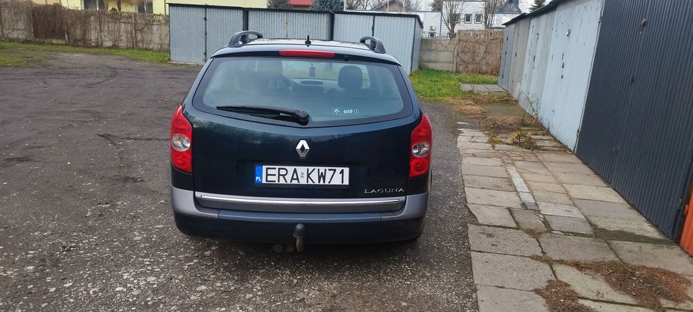 Niedroga wygodna Laguna z gazem i hakiem