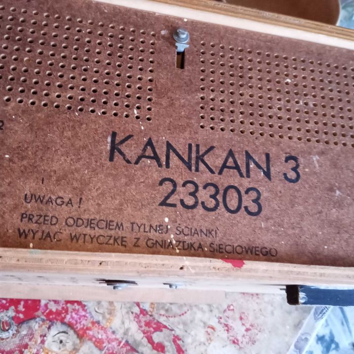 radio z PRL  Kankan 3    zabytek techniki  dla  kolekcjoner a