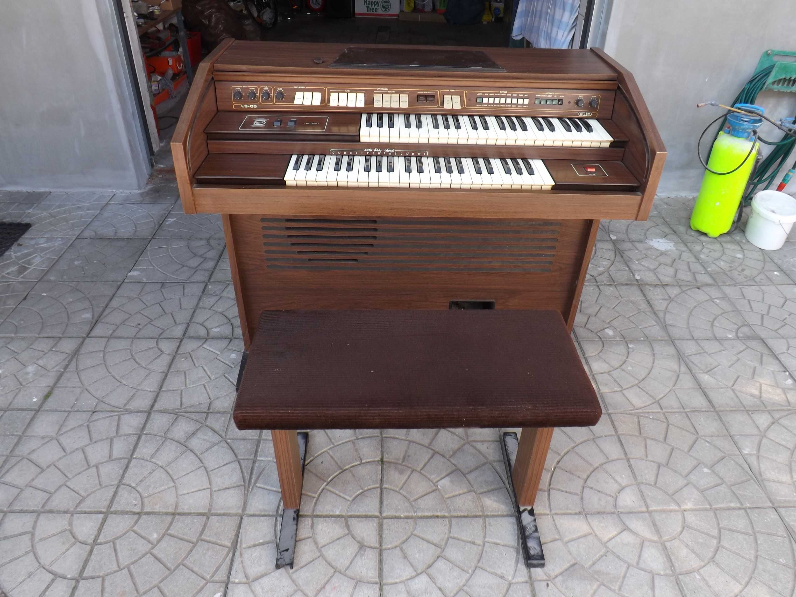 Organy elektryczne Kawai LS05 Eko 3095