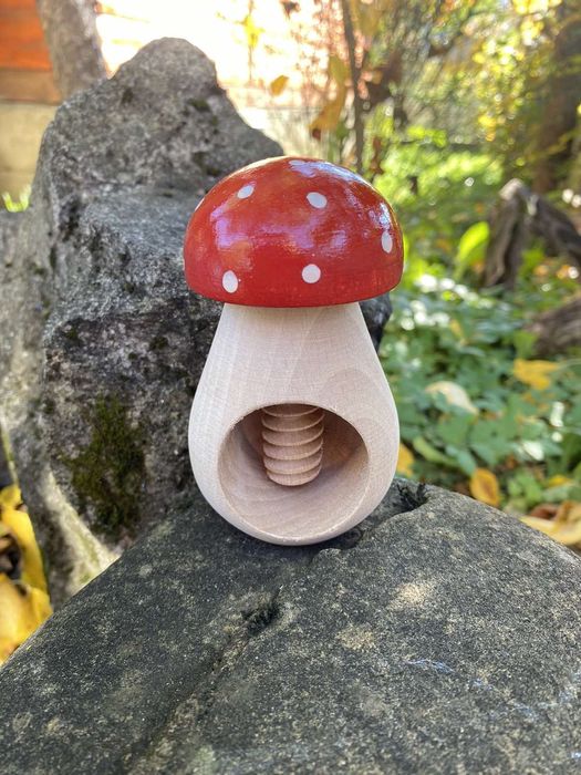 Горіхокол, Орехокол деревянный, ручной, грибочок, горіхи грецькі