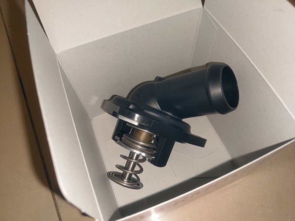 Nowy termostat Tama Honda K20