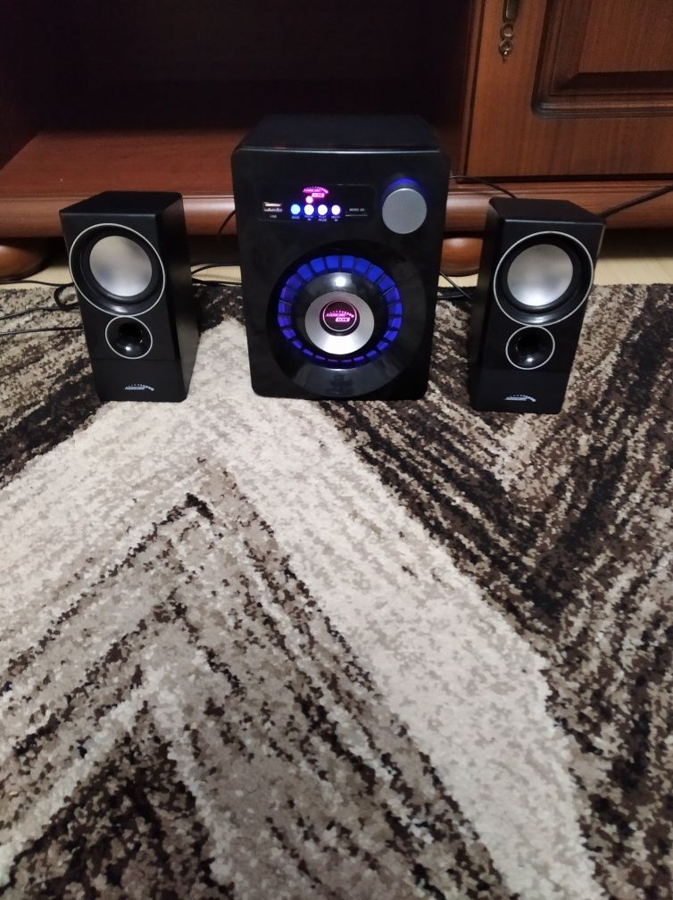 Głośniki audiocore AC 910