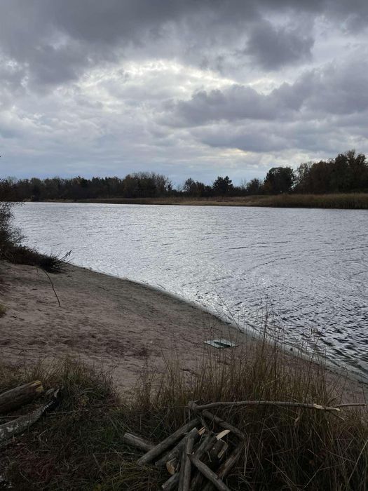 Земельна ділянка ,участок на річці Дніпро , 50 соток ,приватизовано