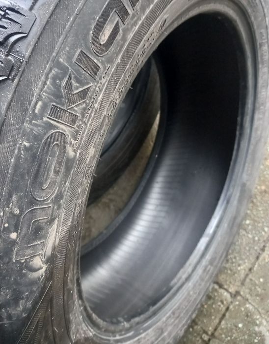 Продам зимову гуму нокіан 255 60 18